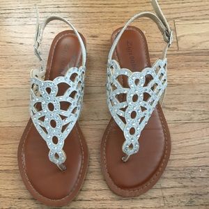 Zigisoho Sandals